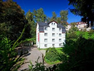 Pytloun Penzion Zeleny Haj Liberec Exterior photo